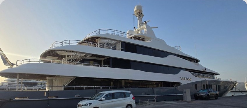 MY ORKA, 80m Abeking & Rasmunsen, docked